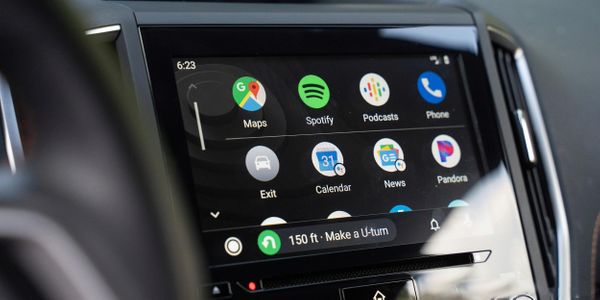 Propojení s Android auto i bezdrátově, slíbil Google
